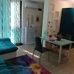 Apartament Amara Butik On The First Line Rawda