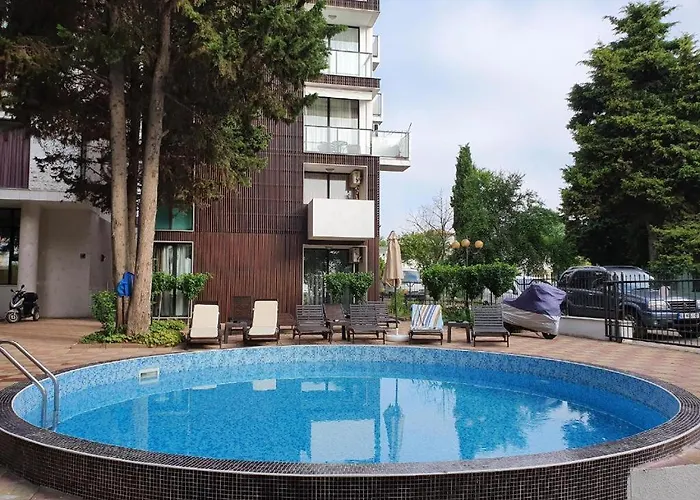 Amara Butik On The First Line Rawda