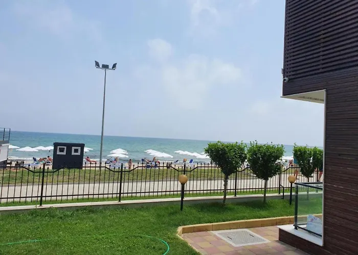 Amara Butik On The First Line * Rawda